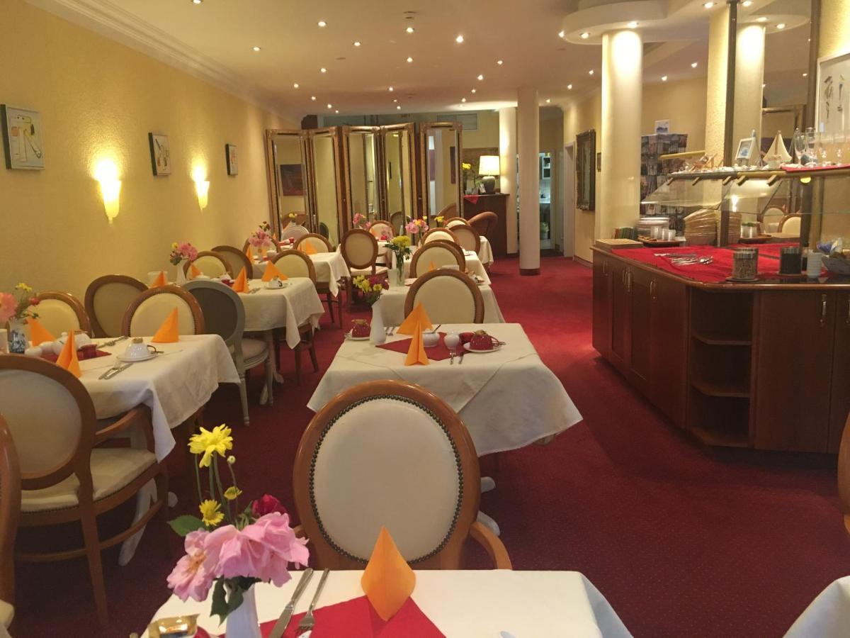 Hotel Garni Wiestor Юберлинген Екстериор снимка