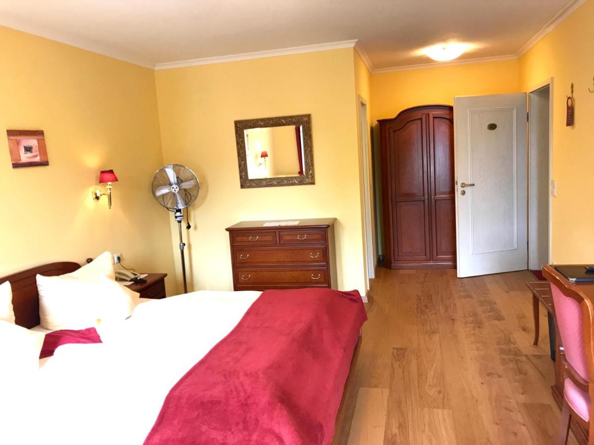 Hotel Garni Wiestor Юберлинген Екстериор снимка