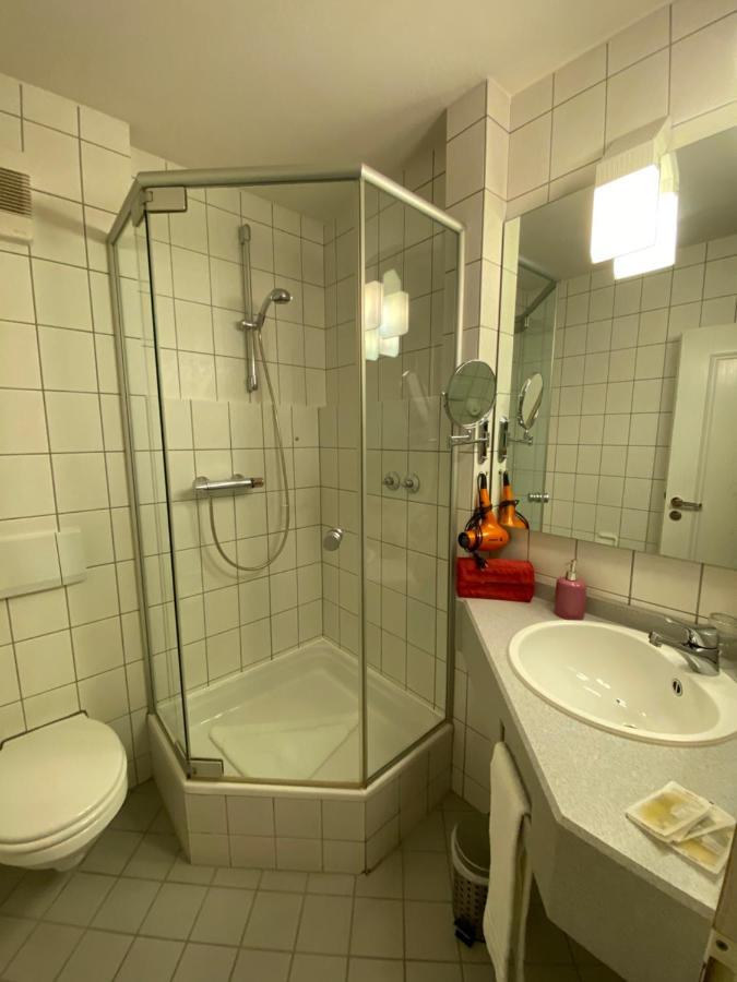 Hotel Garni Wiestor Юберлинген Екстериор снимка