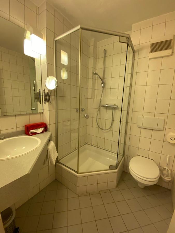 Hotel Garni Wiestor Юберлинген Екстериор снимка